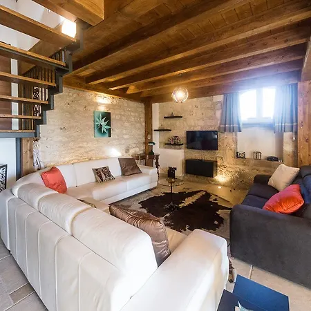 Le Tre Giare موديكا