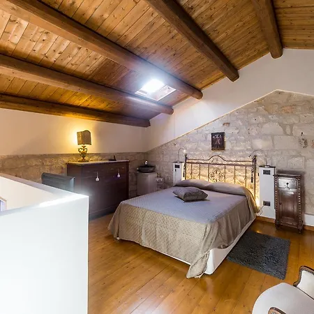 Le Tre Giare * موديكا