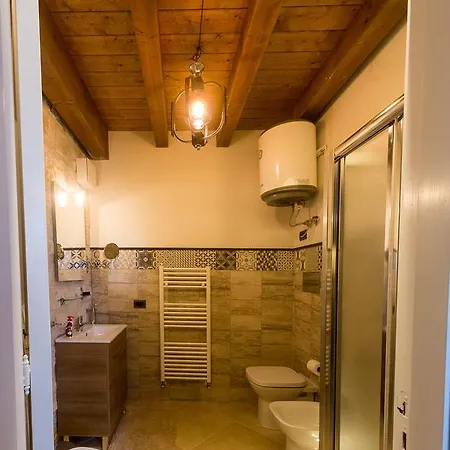 Le Tre Giare شقة موديكا