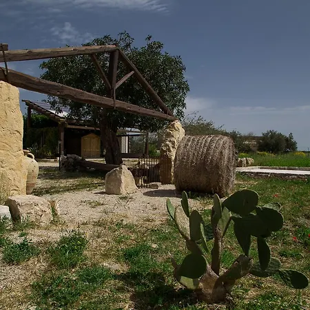 Le Tre Giare شقة موديكا