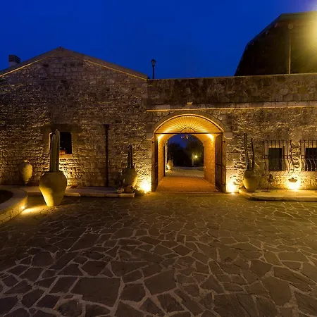 Le Tre Giare موديكا